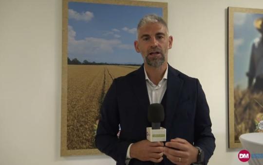 Video: Mulino Bianco punta sull’agricoltura rigenerativa con il nuovo biscotto Buongrano
